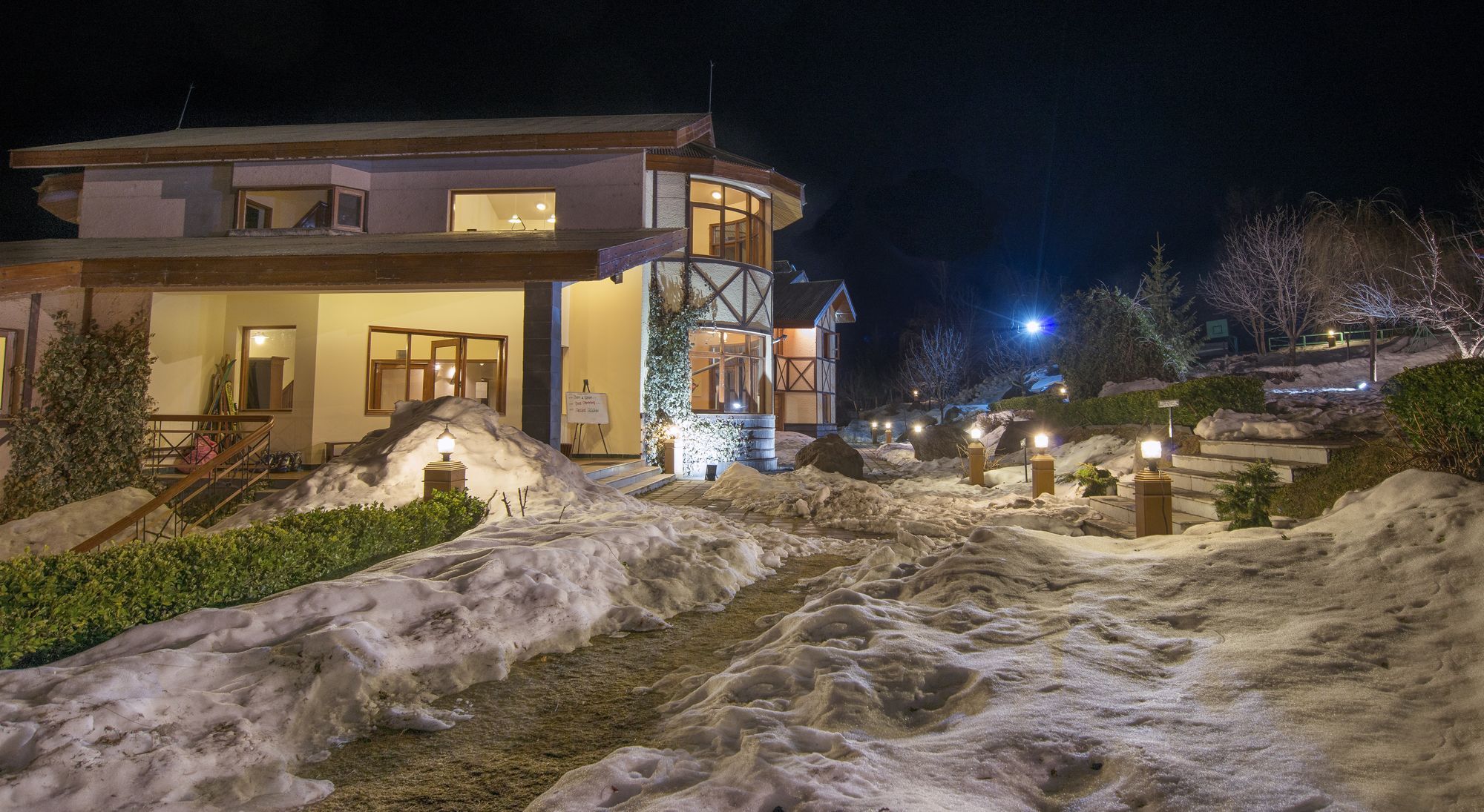 Solang Valley Resort Palchān Kültér fotó
