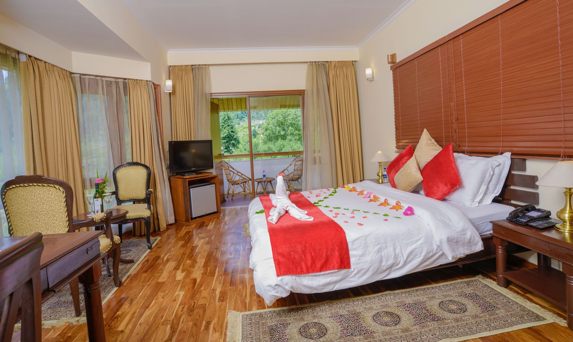 Solang Valley Resort Palchān Kültér fotó